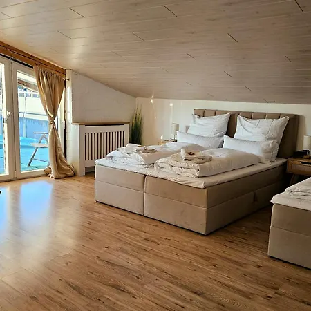 Well & Fit Exklusive Fuer 7 Personen Apartment